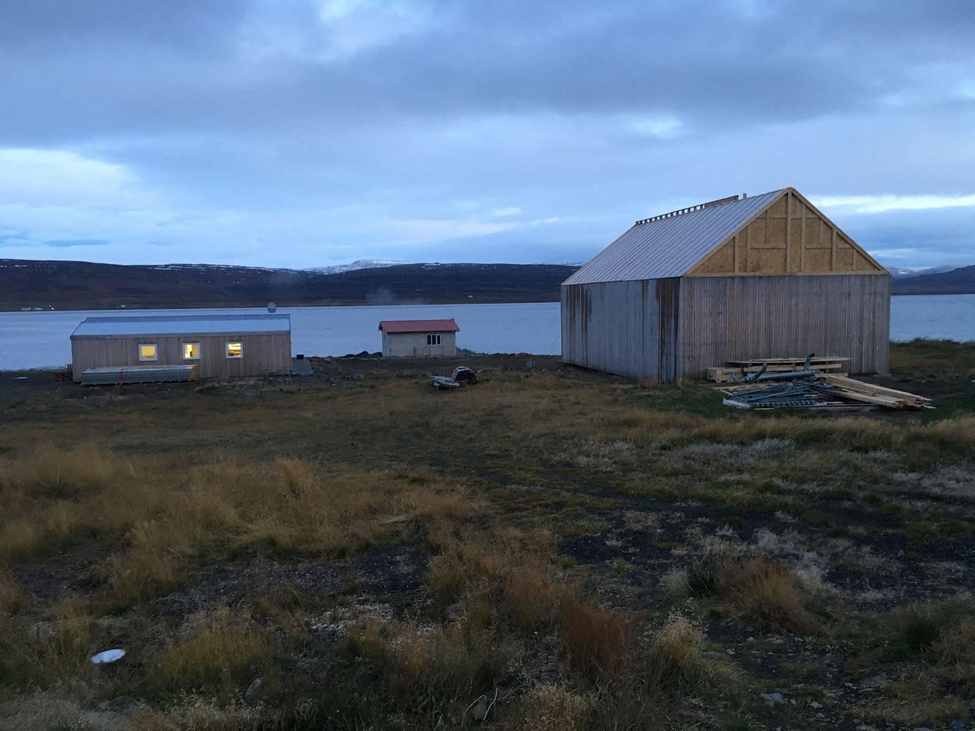 Reykjanes Hostel Экстерьер фото